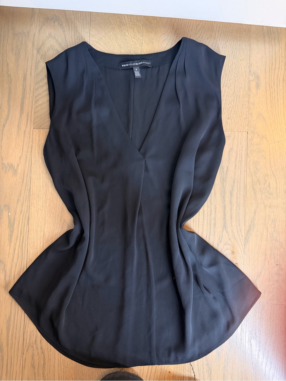 White House Black Market Black V-Neck Sleeveless Blouse